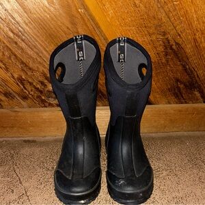 Black BOGS Boots